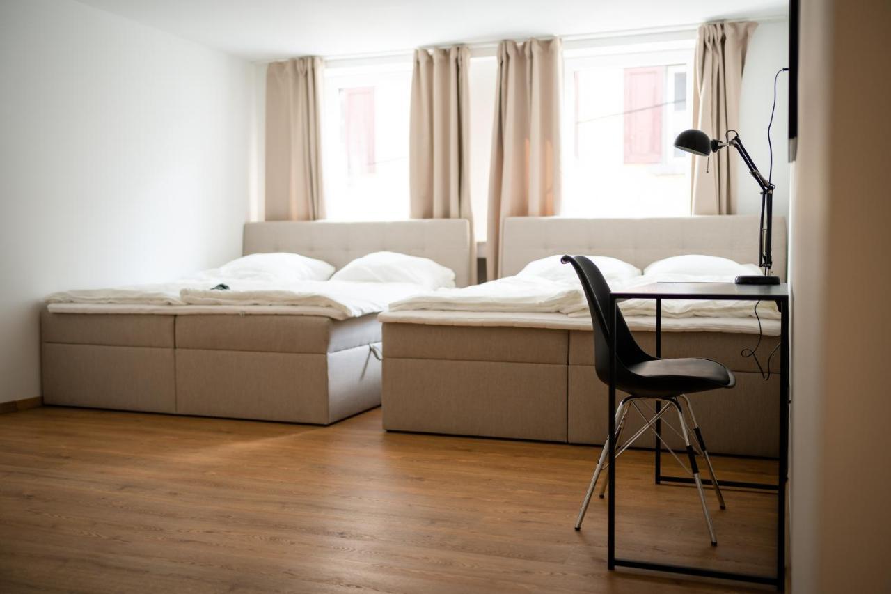 Apartment Old Town 2 Rooms/baths Dusseldorf